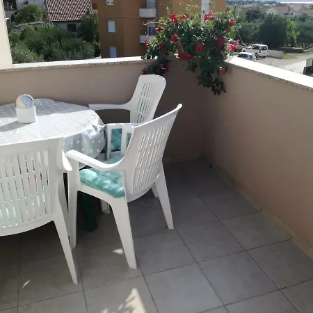 Juric Biograd Na Moru