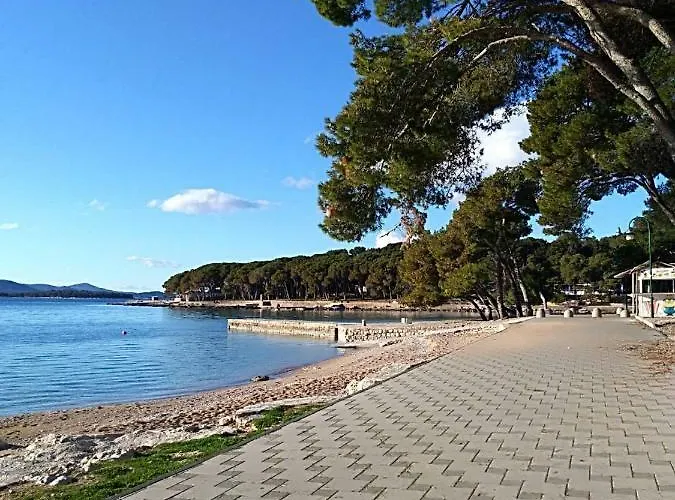 Juric * Biograd Na Moru