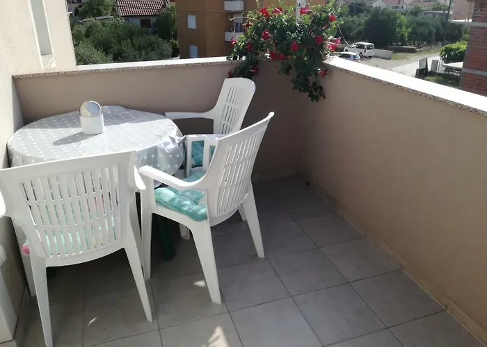 Juric Biograd Na Moru